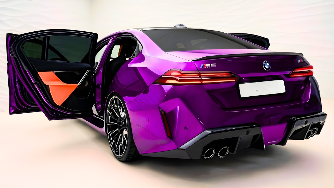 2026 BMW M5: Hybrid Monster Packs 727 HP and Supercar Speed